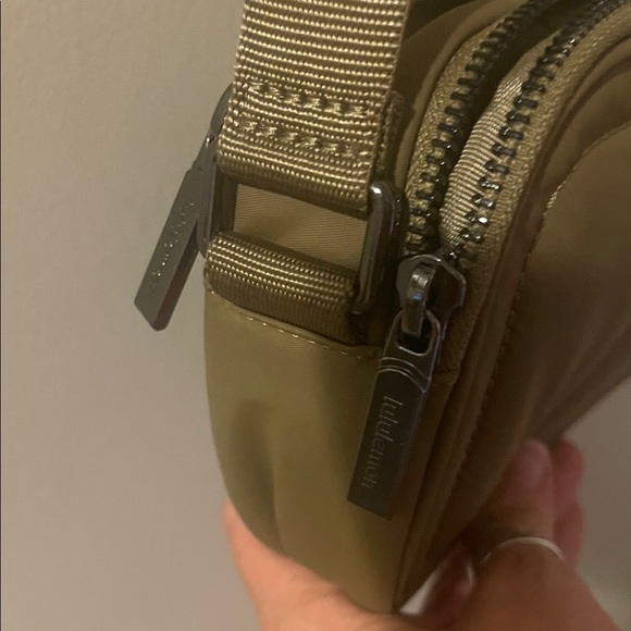 Olive Green Lululemon Crossbody Bag - Picture 3 of 11